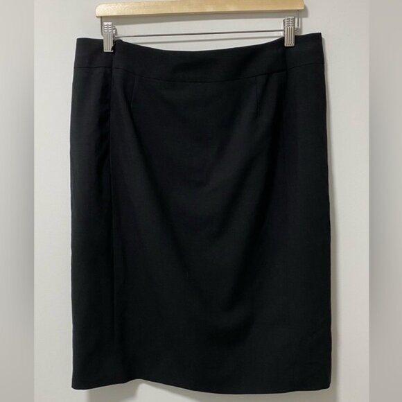 Akris Punto Wool Pencil Skirt Black Office Classic — Size 14 - Picture 3 of 7